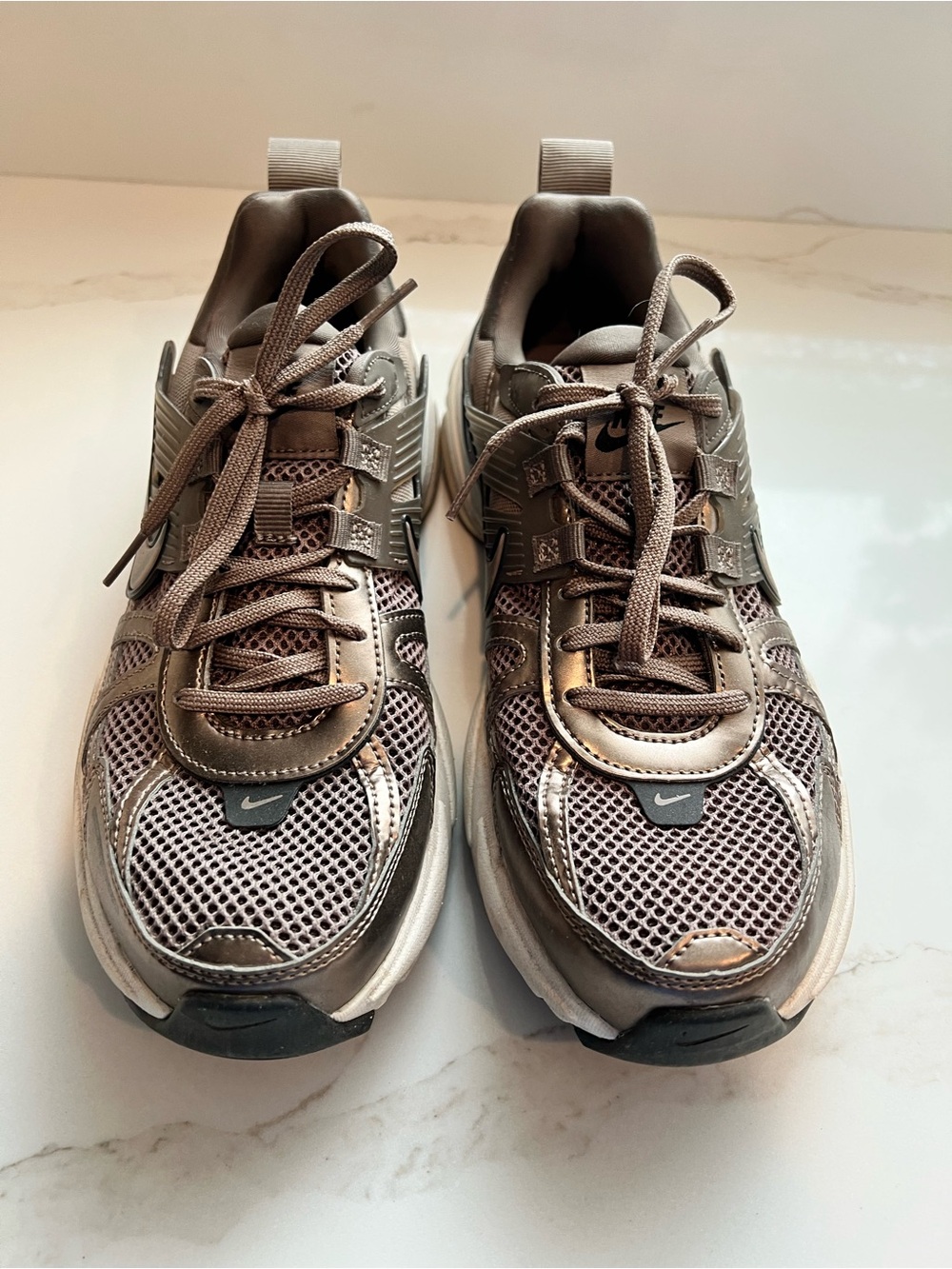 Nike V2K Run Sneaker